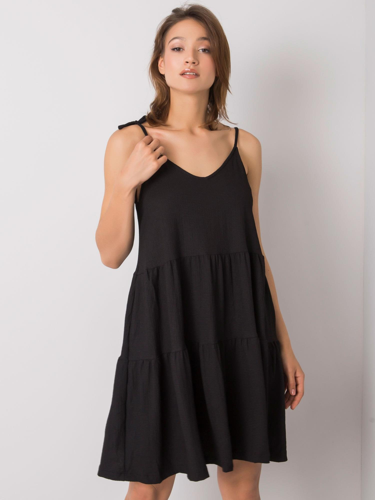 Dámské šaty s volánkem 2570 - RUE PARIS černá L