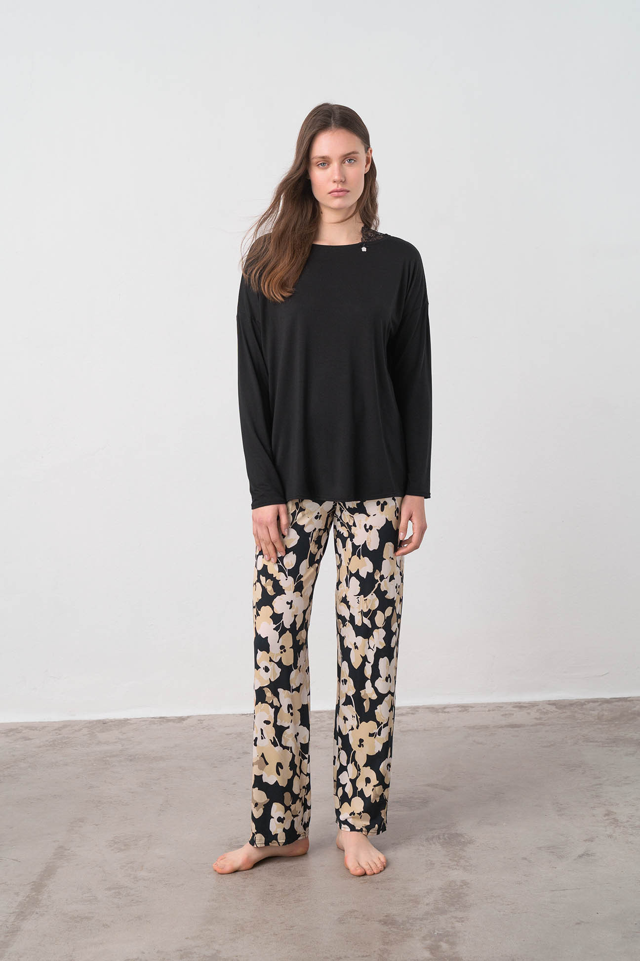 Dvoudílné dámské pyžamo 17018 - Vamp černá s hnědou L