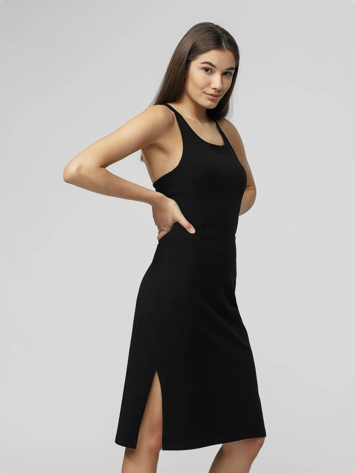 Dámské pletené šaty H4L21-SUDD013 černé - 4F S
