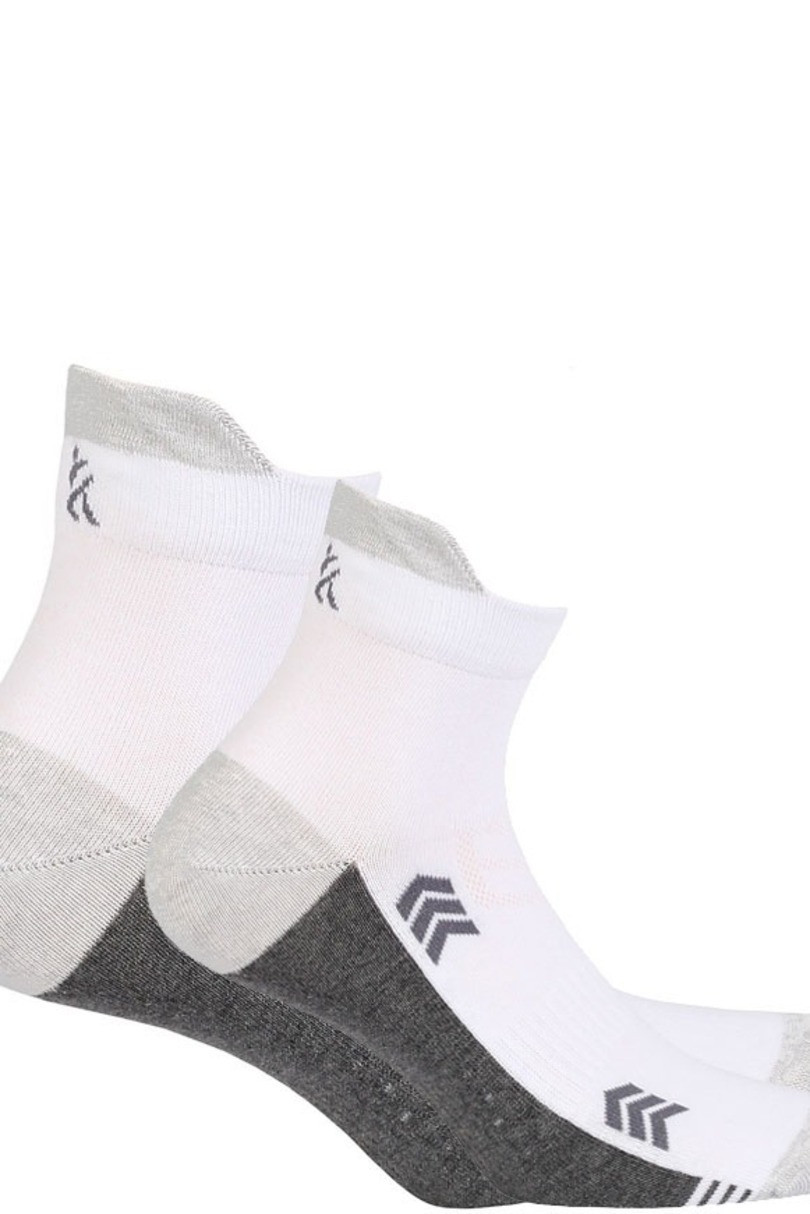 Pánské vzorované kotníkové ponožky černá 45-47