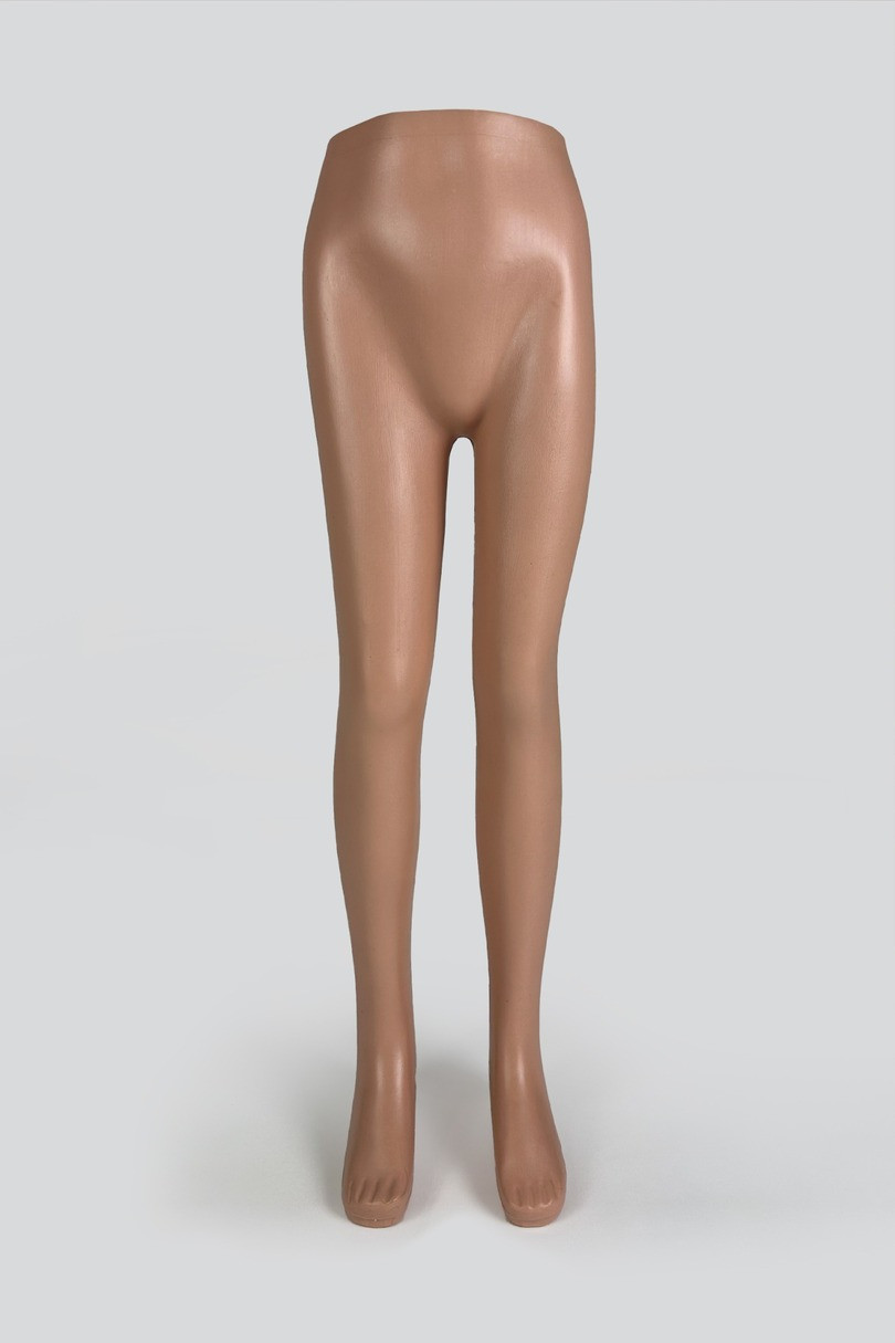 Figurína - dětské nohy tělové barvy UNI