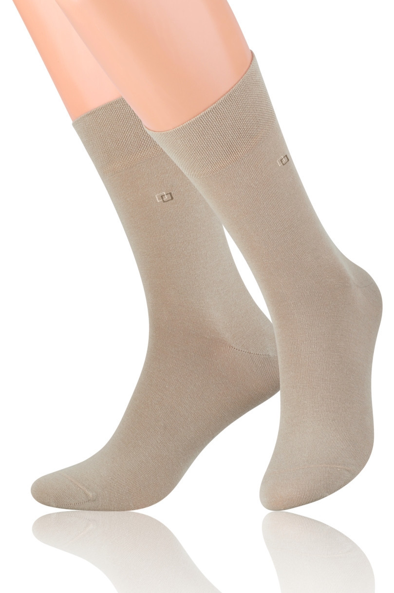 Hladké pánské ponožky s jemným vzorem 056 Béžová 45-47
