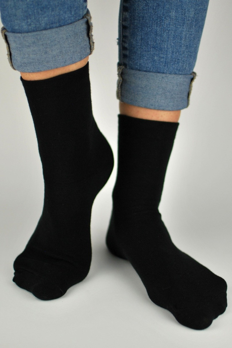 Hladké dětské bavlněné ponožky SB005 černá 35-38