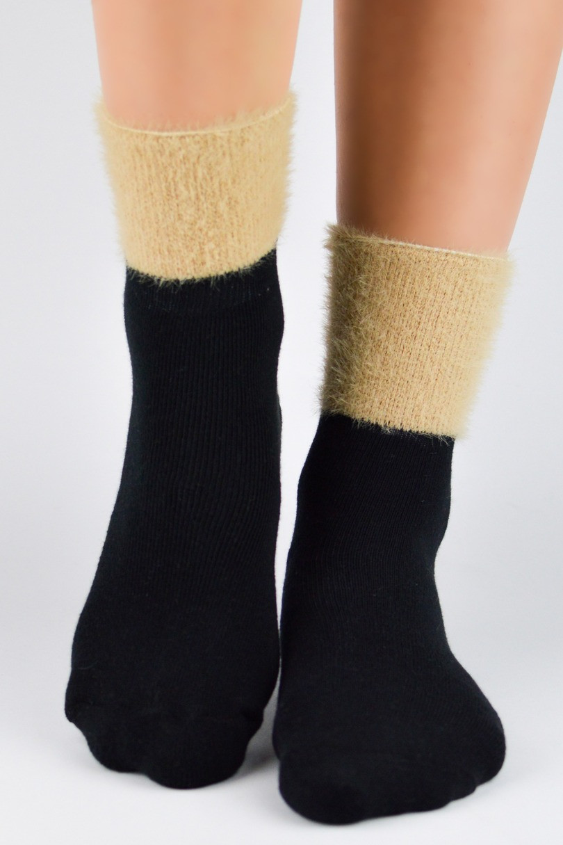 Dámské froté ponožky - nadýchaný lem SF001 černá 31-34