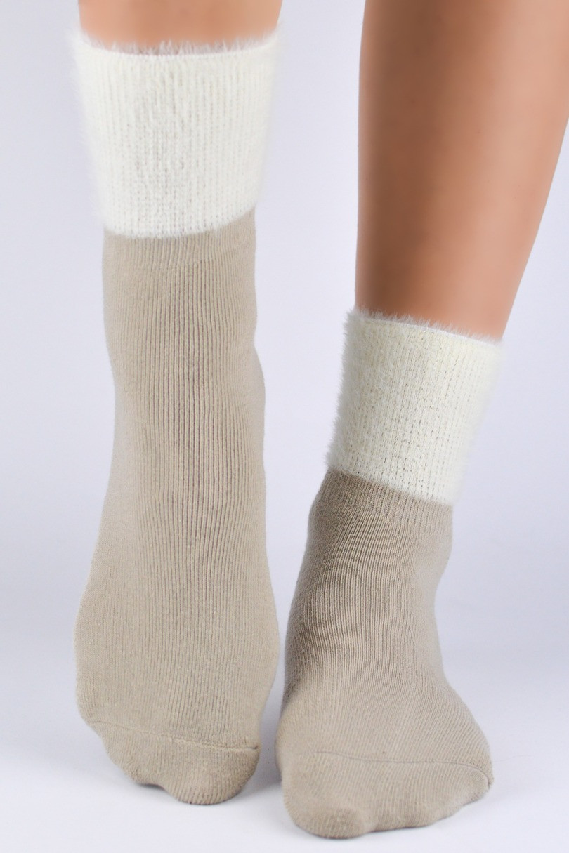 Dámské froté ponožky - nadýchaný lem SF001 světle béžová 31-34