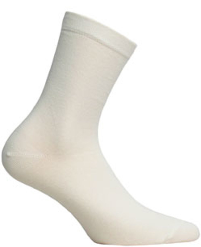 Hladké dámské ponožky PERFECT WOMAN sytě bílá 39-41