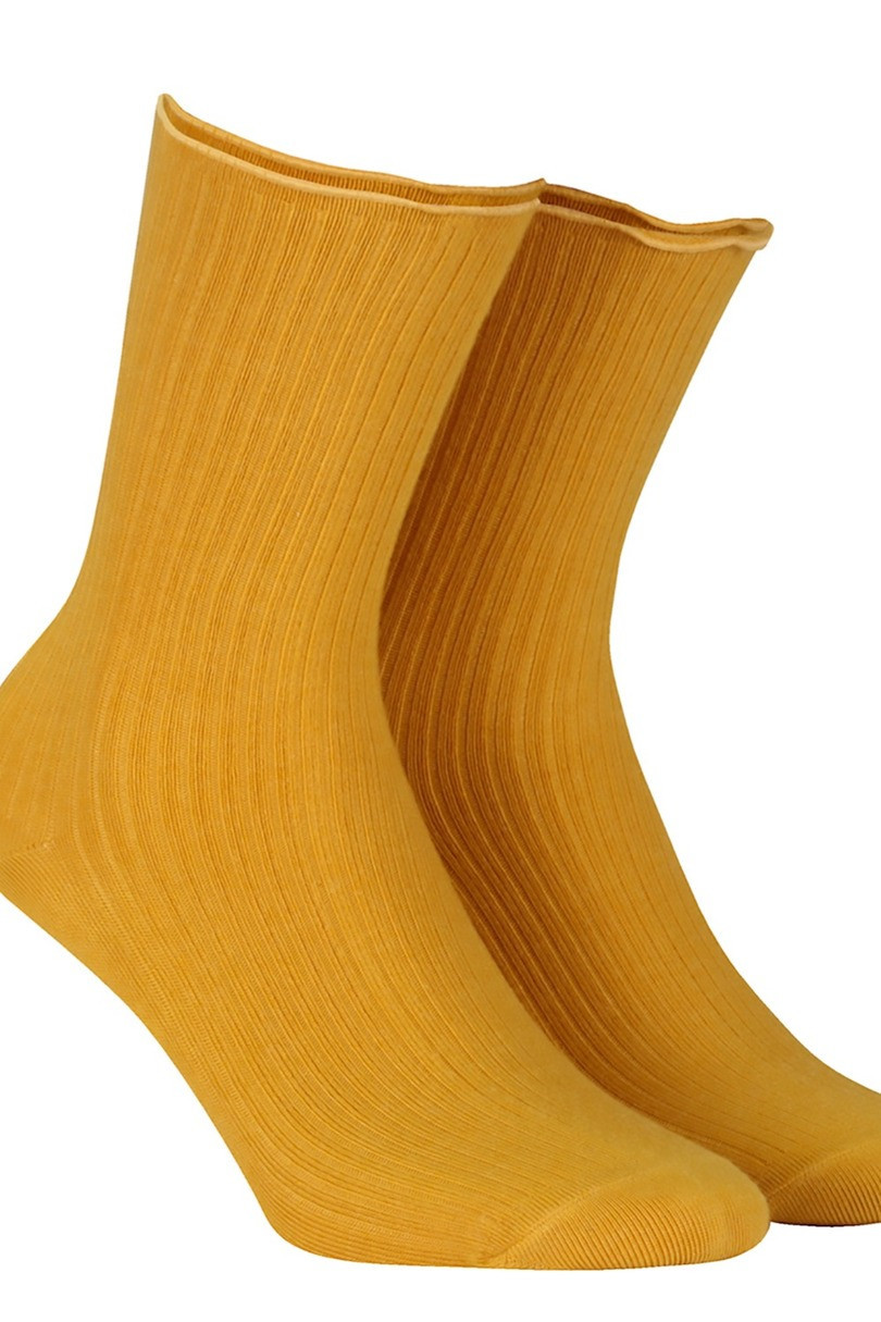 Netlačící dámské žebrované ponožky W.994 žlutá UNI