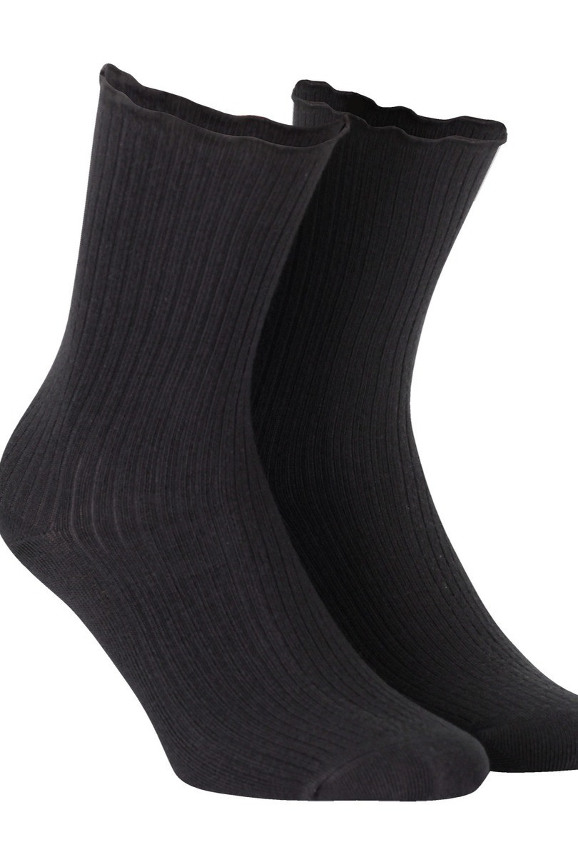Netlačící dámské žebrované ponožky W.994 černá UNI