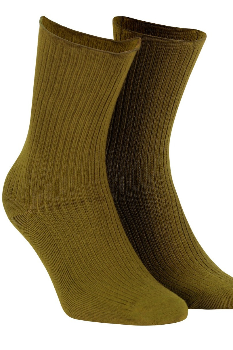 Netlačící dámské žebrované ponožky W.994 khaki UNI