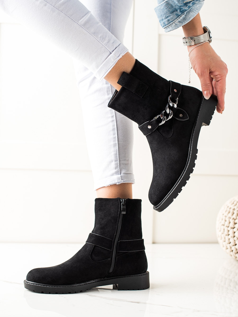 Jedinečné dámské kotníčkové boty černé na plochém podpatku 36