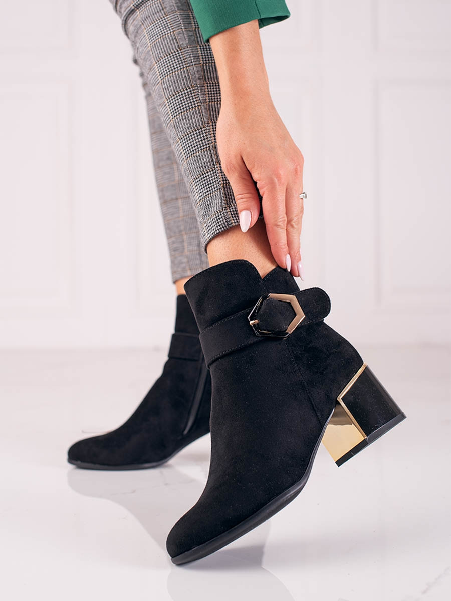 Originální kotníčkové boty dámské černé na širokém podpatku 37