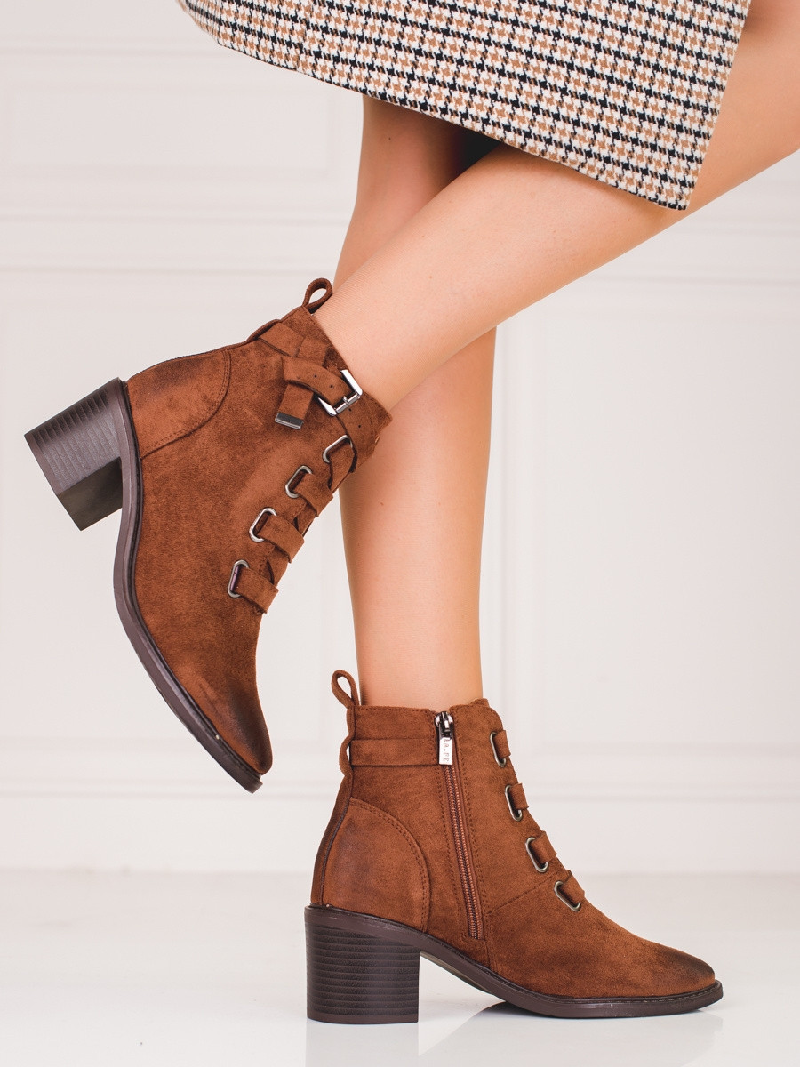 Trendy dámské kotníčkové boty hnědé na širokém podpatku 40