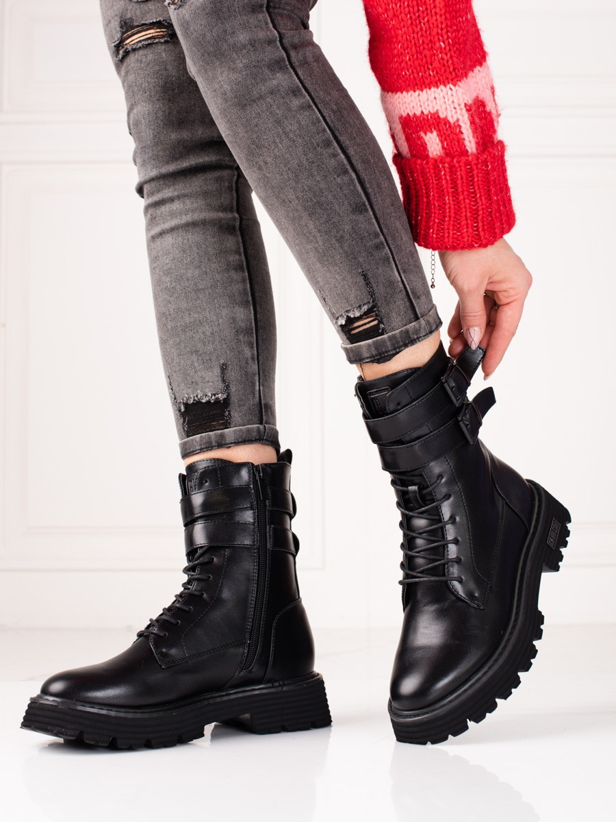 Exkluzívní kotníčkové boty dámské černé na plochém podpatku 38