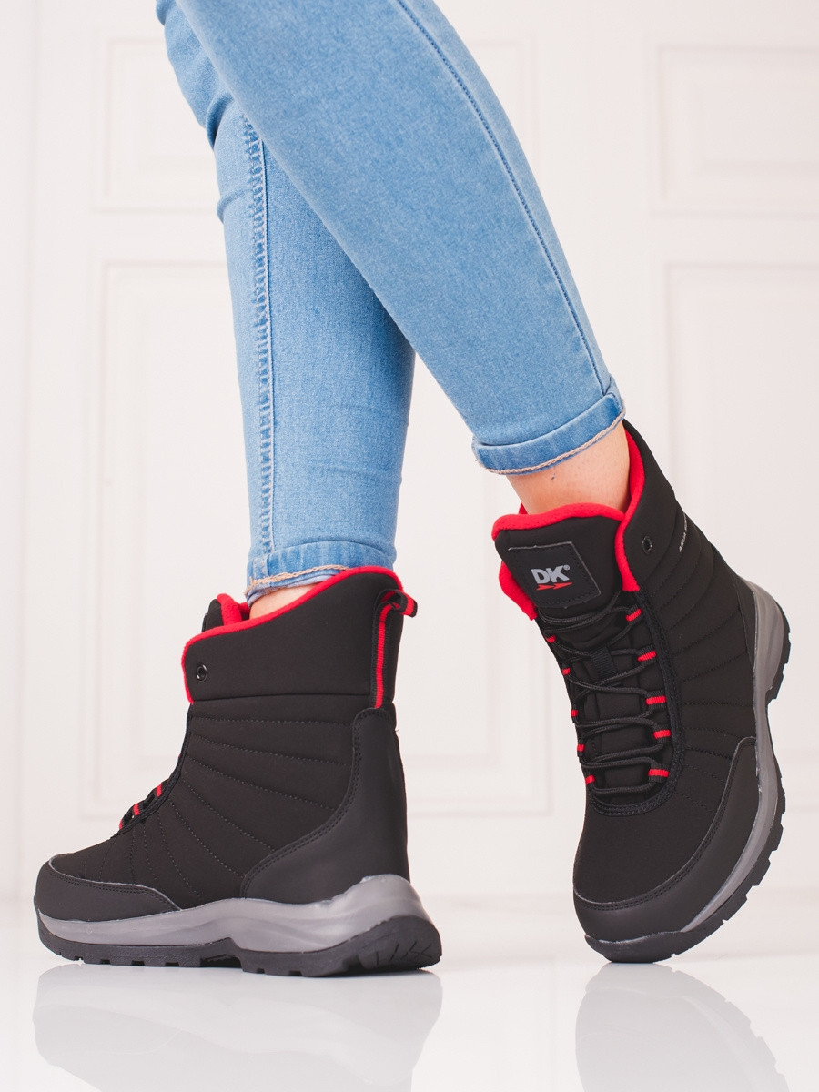 Zajímavé trekingové boty černé dámské bez podpatku 39
