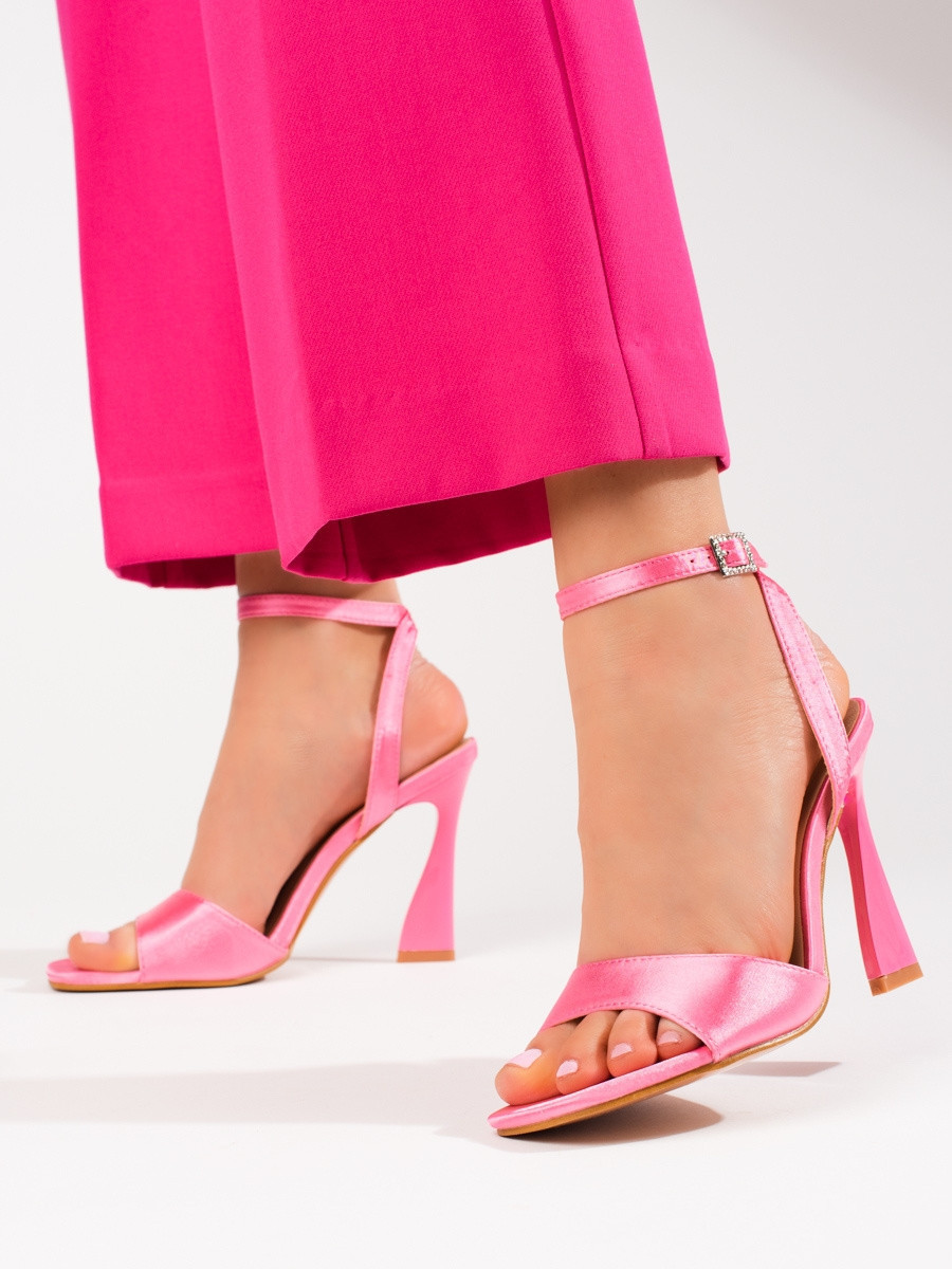 Výborné sandály růžové dámské na jehlovém podpatku 40