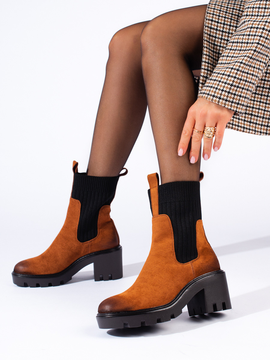 Exkluzívní kotníčkové boty dámské hnědé na širokém podpatku 40