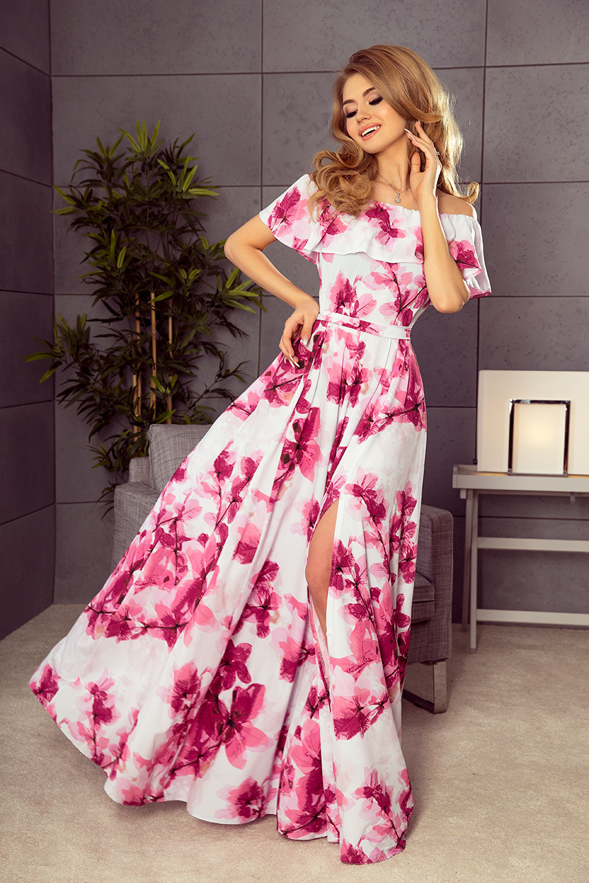 Dlouhé dámské šaty s velkými růžovými květy a španělským výstřihem model 6059216 S