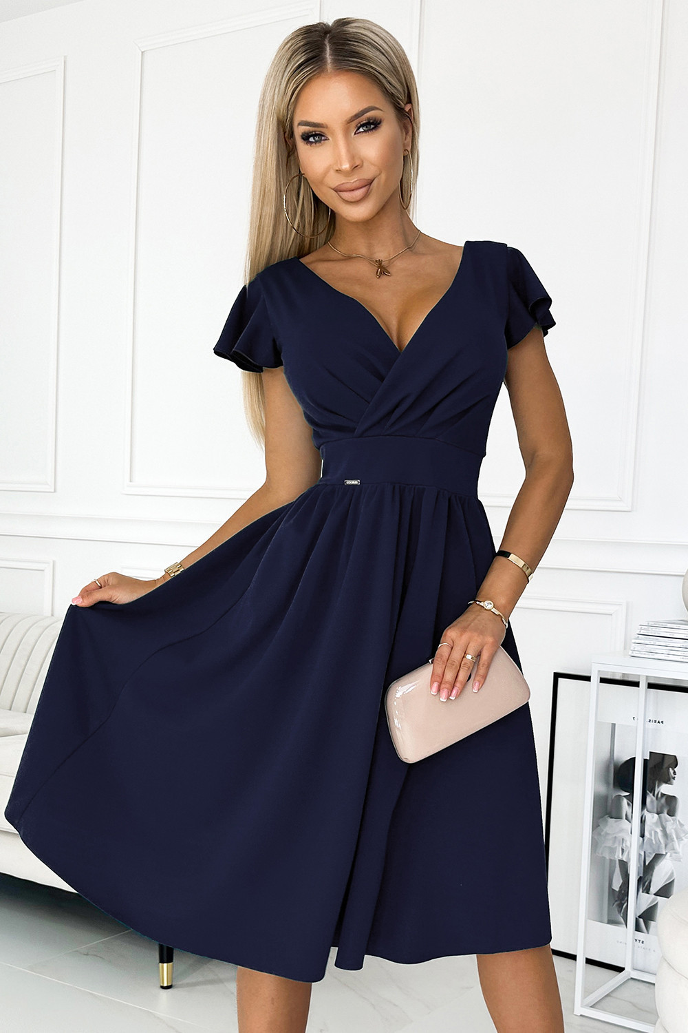 MATILDE - Tmavě modré dámské šaty s výstřihem a krátkými rukávy 425-3 M