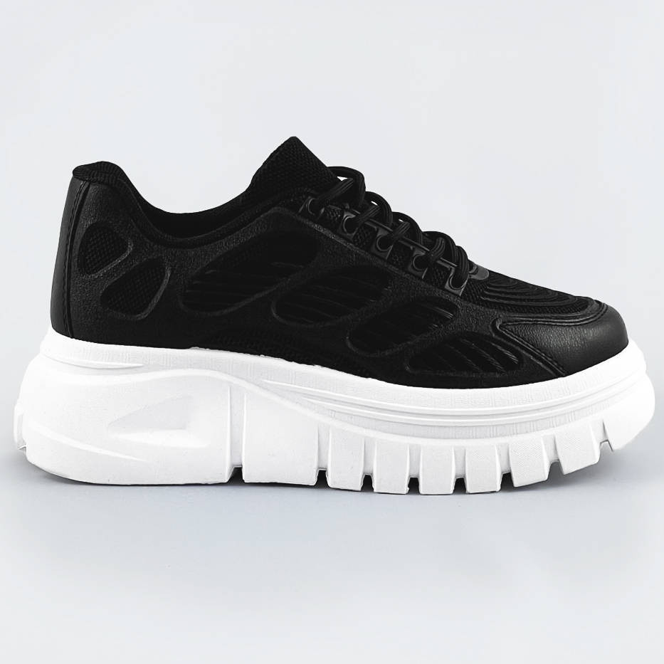 Černé dámské sportovní boty na platformě (S222) odcienie czerni XL (42)