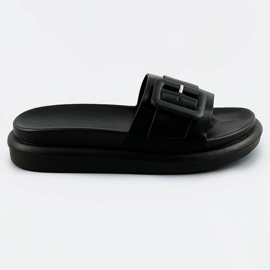 Černé dámské pantofle s přezkou (XA136) odcienie czerni XL (42)
