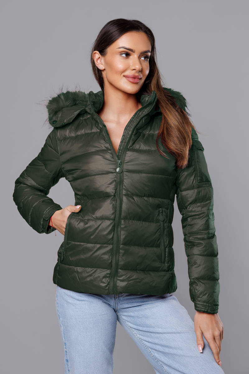 Krátká dámská zimní bunda v khaki barvě (YP-20129-6) odcienie zieleni XXL (44)