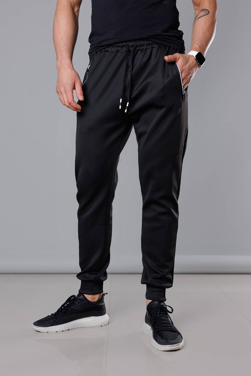 Černé pánské teplákové kalhoty se stahovacími lemy (8K167) odcienie czerni L