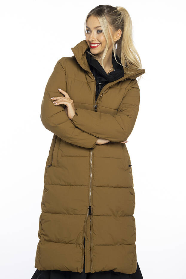 Dlouhá hnědá vypasovaná dámská zimní bunda Ann Gissy (AG1-J9157) odcienie brązu L (40)