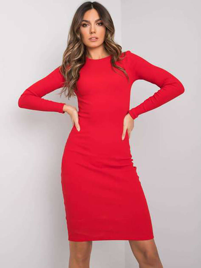 Červené vypasované žebrované šaty s kulatým výstřihem (5131-09) odcienie czerwieni S (36)