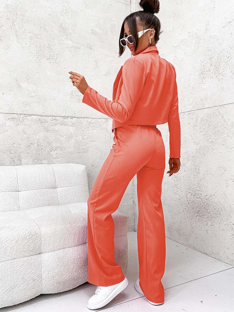 Dámský komplet v korálové barvě - krátké sako a široké kalhoty (8263) odcienie pomarańczowego XL (42)