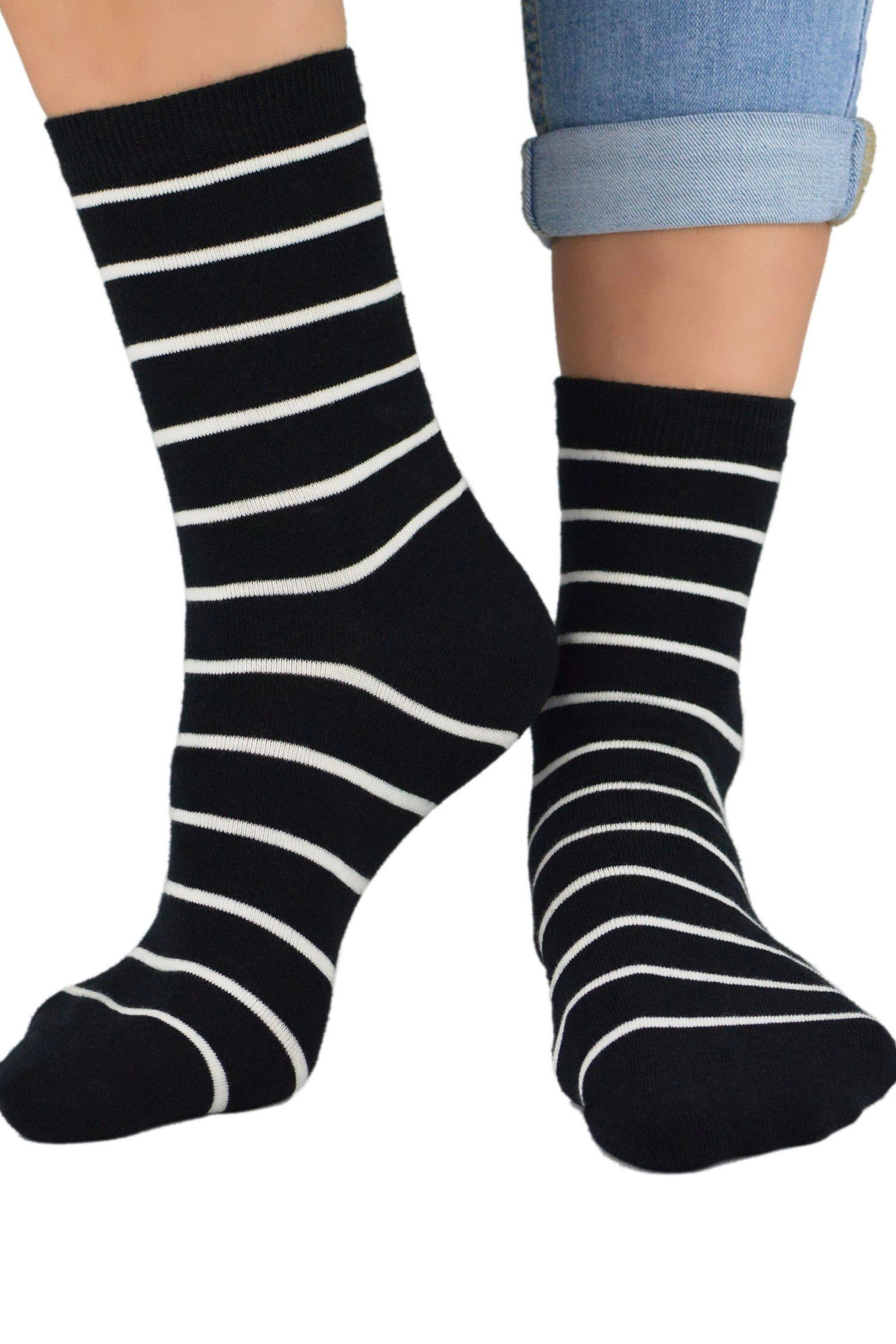 Dámské ponožky 047 W02 - NOVITI černá 35/38