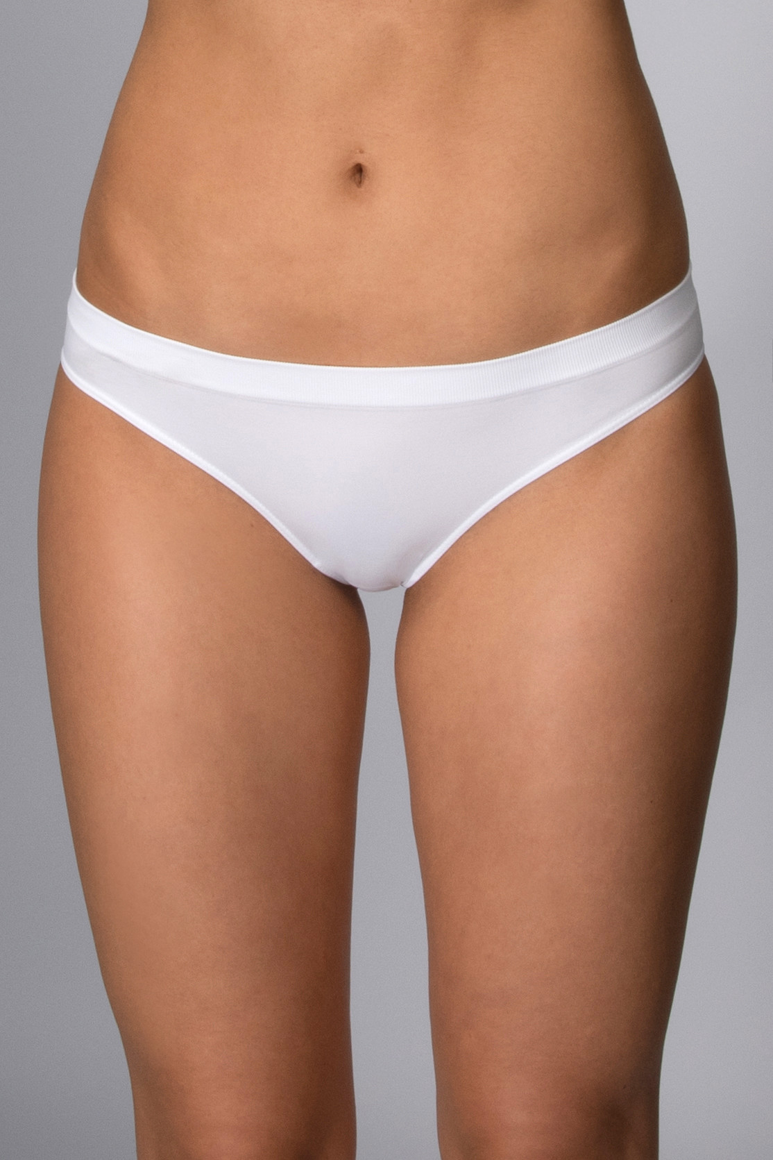 Kalhotky s nízkým pasem bezešvé Slip vita bassa Intimidea Barva: Bílá, velikost M/L