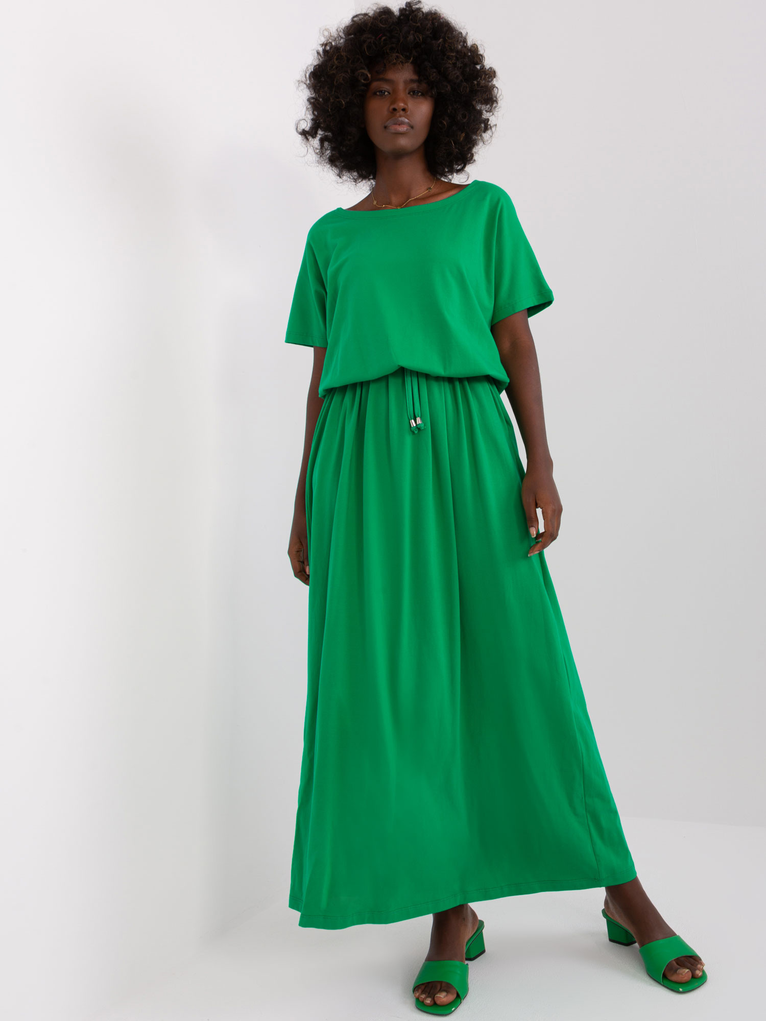 RV SK 7851 šaty.84 zelená jedna velikost