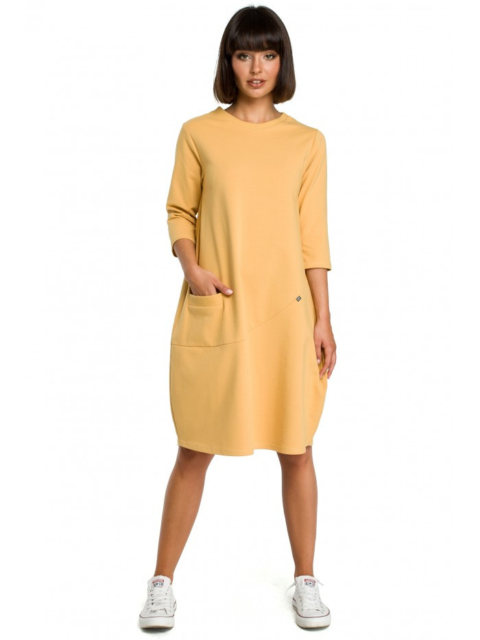 B083 Oversized šaty s přední kapsou - žluté EU L