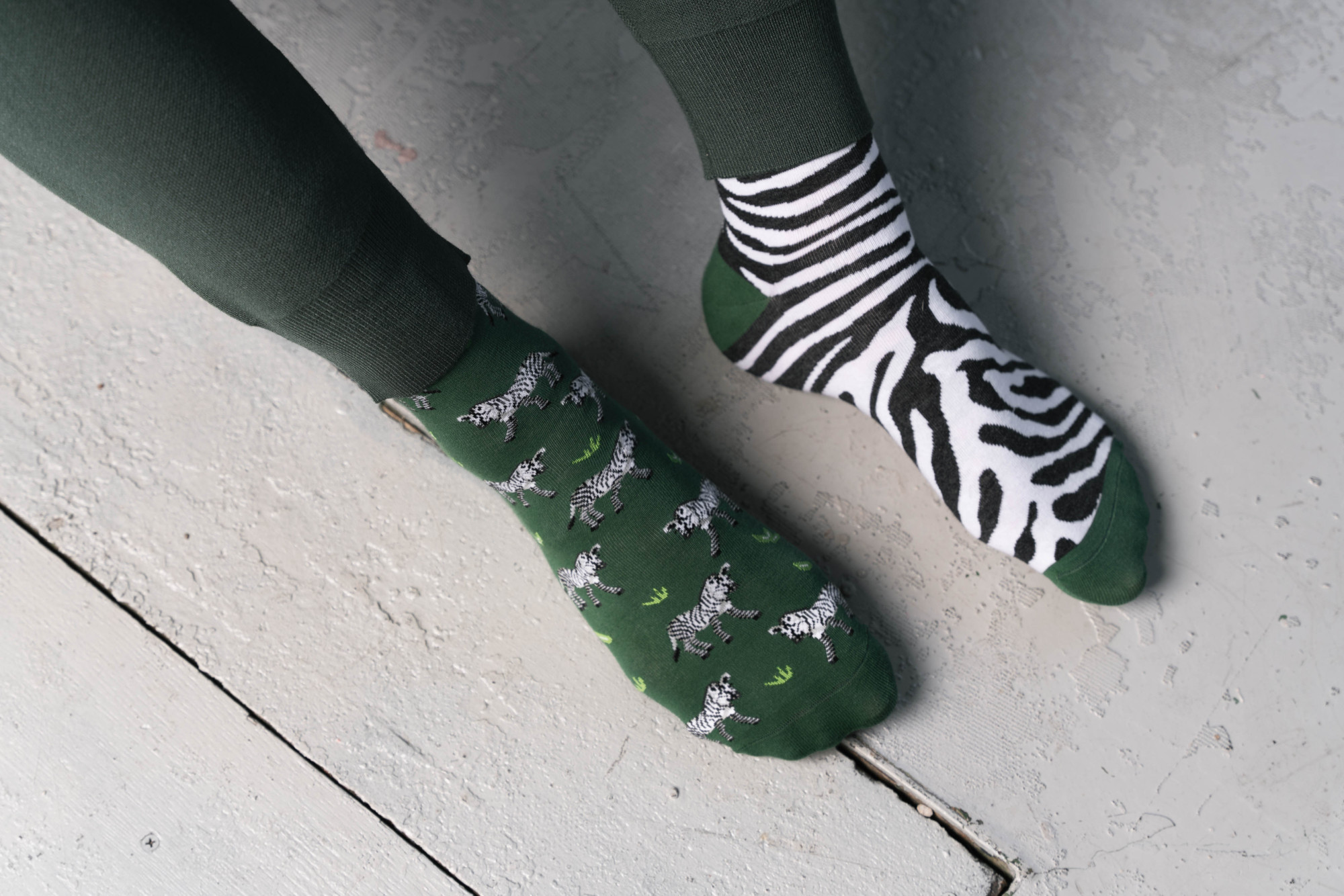 Ponožky Zebra 079-A059 Zelená - Více 43/46