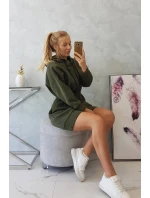 Dámské šaty s kapucí 68470 Khaki zelená - K-Fashion Dámské šaty s kapucí 68470 Khaki zelená - K-Fashion