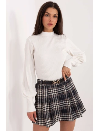 Kraťasy s sukňovou dolní částí model 221573 Italy Moda Kraťasy s sukňovou dolní částí model 221573 Italy Moda