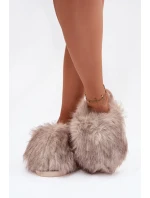 Pantofle model 221937 Step in style