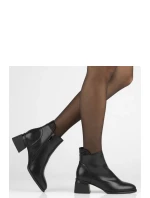 Boty na podpatku  model 222014 Solea