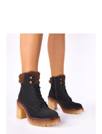 Boty na podpatku model 222347 Solea Boty na podpatku model 222347 Solea