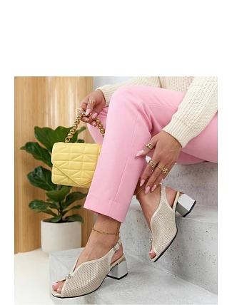 Sandály na podpatku  model 226584 Solea