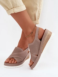 Bota na klínech model 227897 Step in style
