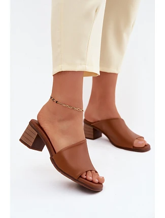 Klapky na podpatku model 227929 Step in style