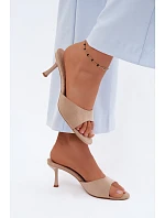 Klapky na podpatku model 227940 Step in style