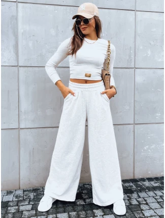 Dámský komplet širokých kalhot a crop topu ASTRAL ALLURE light beige FashionStreet AY0906 Dámský komplet širokých kalhot a crop topu ASTRAL ALLURE light beige FashionStreet AY0906
