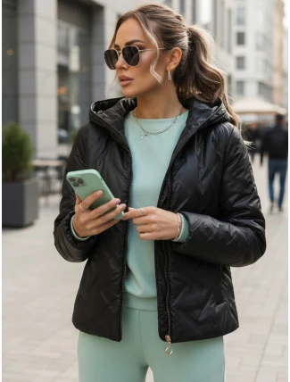 Dámská prošívaná bunda s kapucí černá FashionStreet TY5551