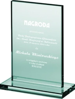 Gravírovaná skleněná trofej