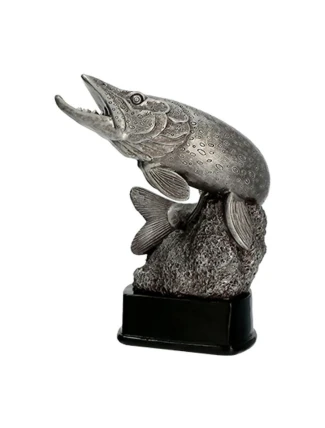 Odlévaná figurka - štika