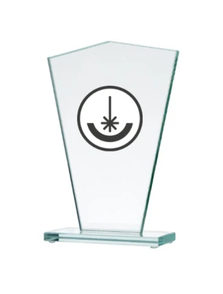 Gravírovaná skleněná trofej