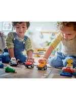 LEGO DUPLO TOWN 10445 Auta a jezdci F1