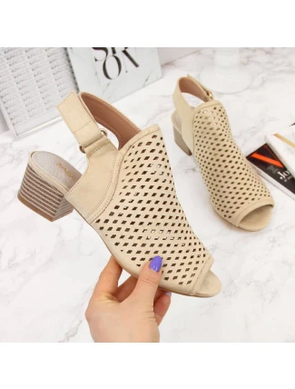 Dámské vestavěné ažurové sandály béžové Sabatina